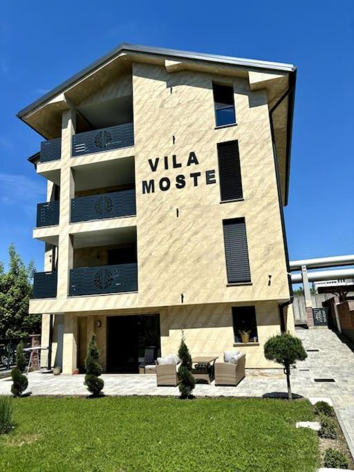 Vila Moste 2 - Free Parking & Pool, Ev Station Λιουμπλιάνα Εξωτερικό φωτογραφία